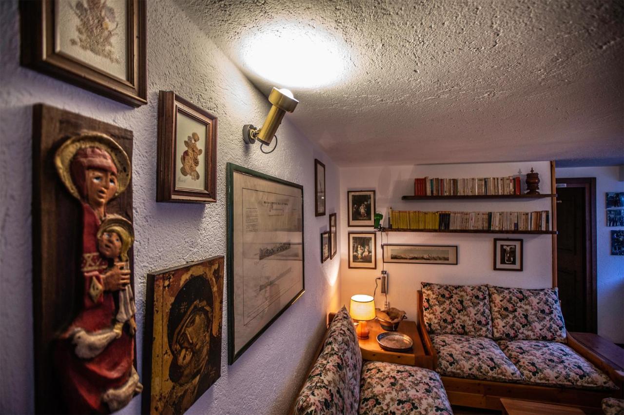 L'atelier Du Temps - Genzianella Apartment Courmayeur